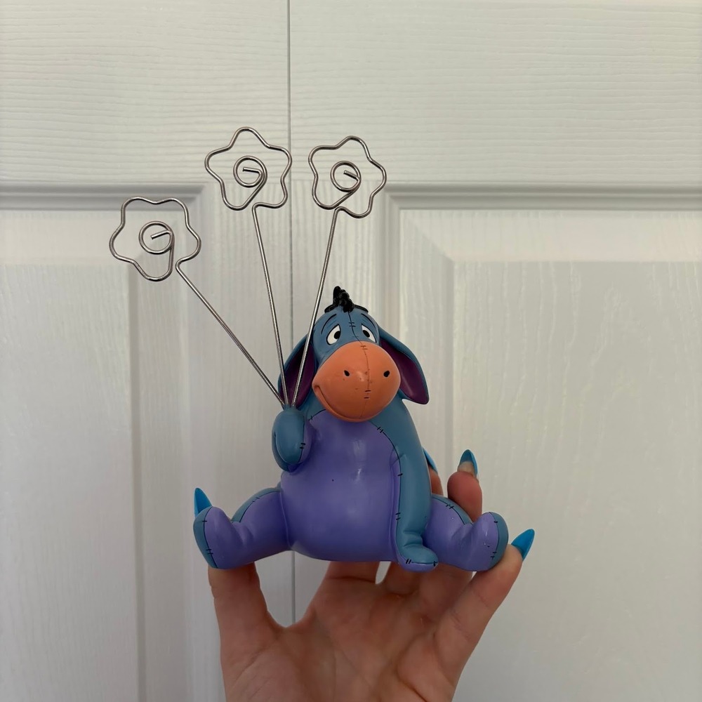 Vintage Disney Enesco Eeyore Photo Holder Figurine Winnie the Pooh Flower